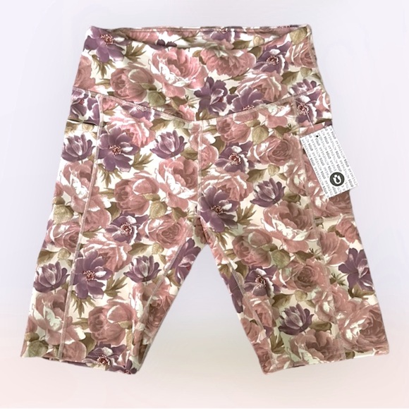 ✨NWT✨ Floral Print 🌺 Workout Set - Picture 6 of 10